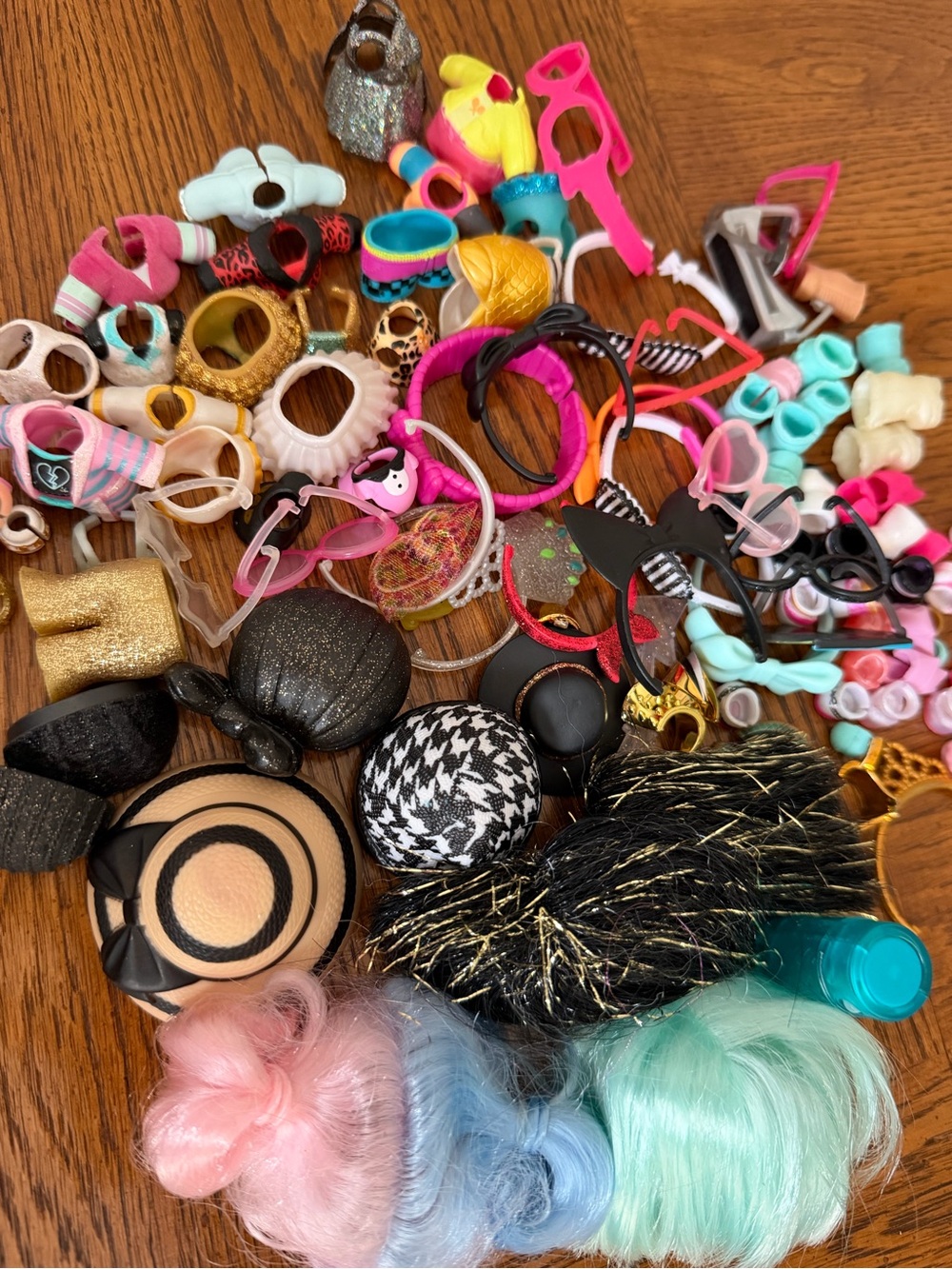 L.O.L Surprise! Doll Accessories Mixes Lot
